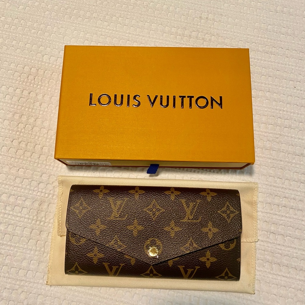 Louis Vuitton Monogram Brown Wallet